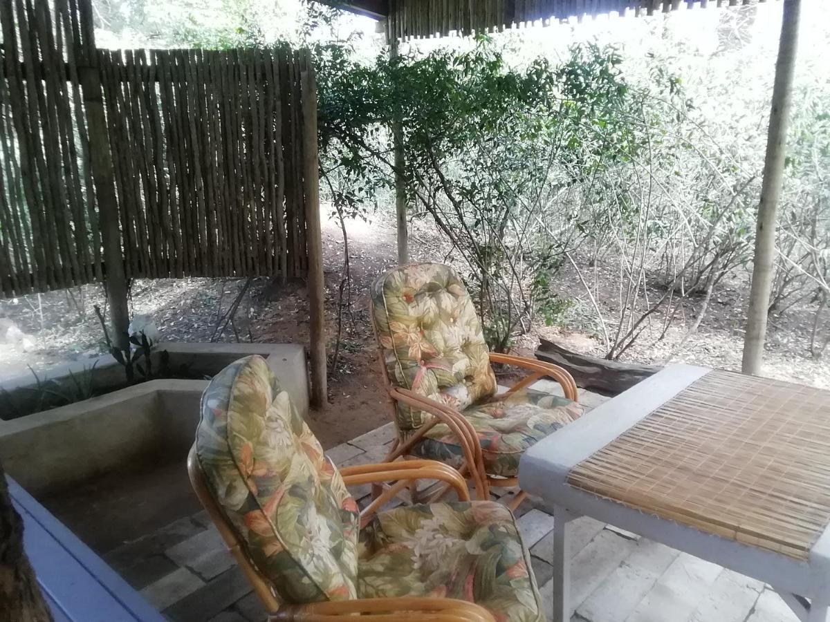 Lebombo Wattle Cottages Hluhluwe Kültér fotó