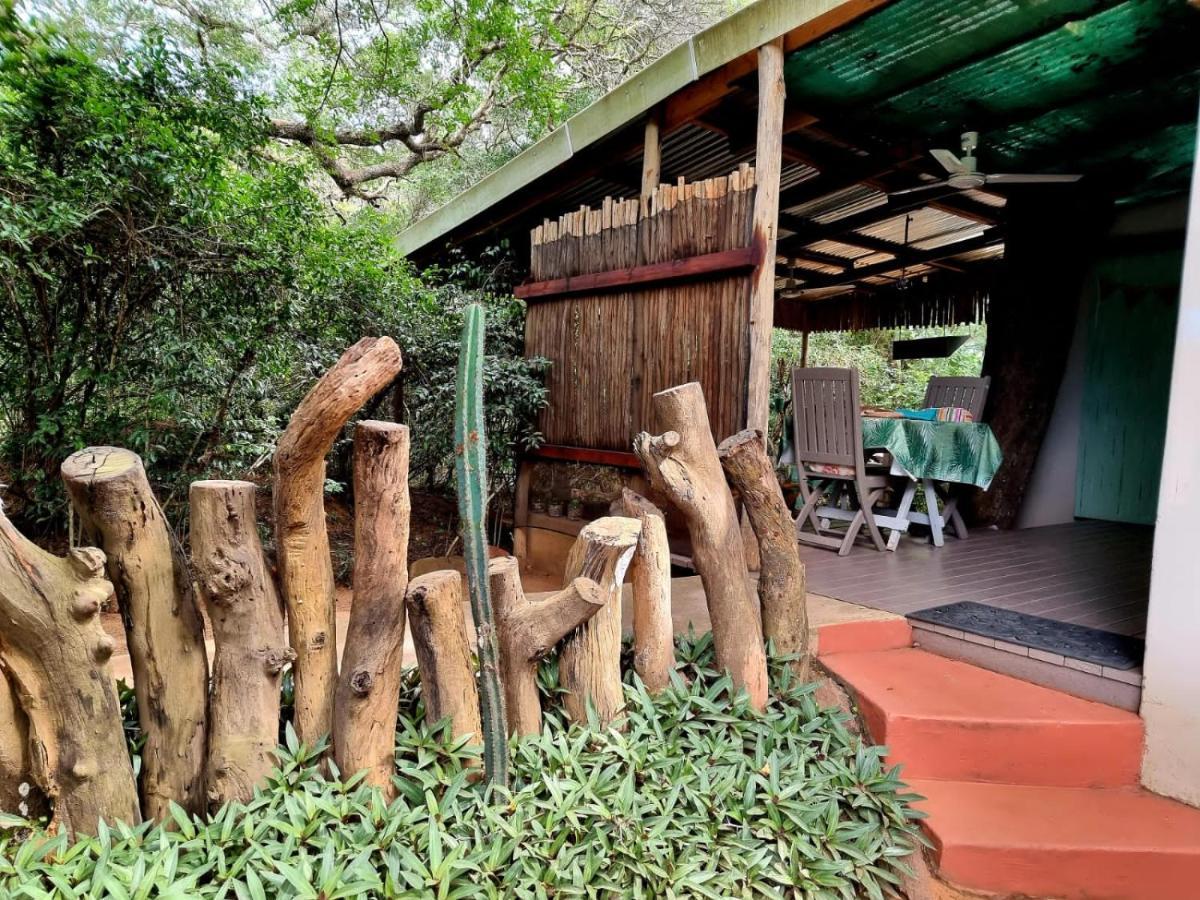 Lebombo Wattle Cottages Hluhluwe Kültér fotó